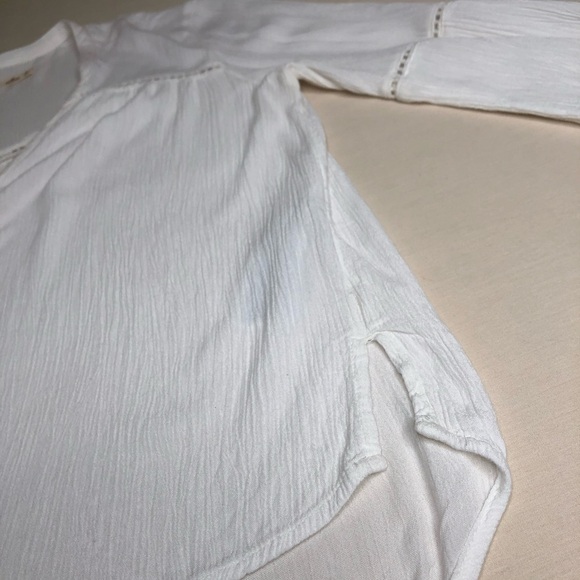 Hollister Boho Blouse Hi Low V neck Crochet detail XS - Picture 7 of 14